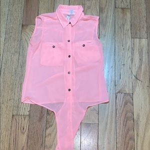 Tie front top